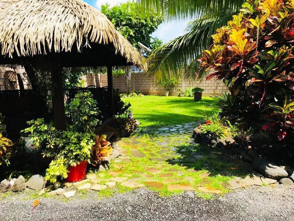 Fare D'Hotes Tutehau Papeete  3*, Papeete (Tahiti) French Polynesia