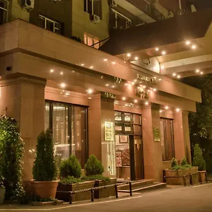 Uyut 4* Almaty